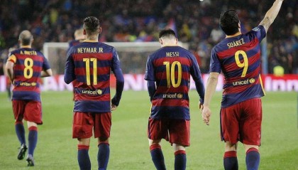  梅西梅开二度助巴黎圣日耳曼逆转取胜