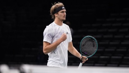  卢布列夫五盘鏖战险胜，晋级大师赛决赛