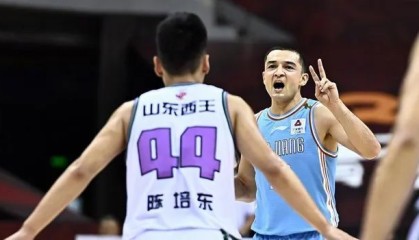  新疆伊力特内线制霸压倒江苏肯帝亚