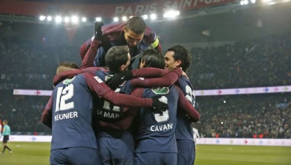  法国杯决赛，巴黎圣日耳曼轻松捧杯