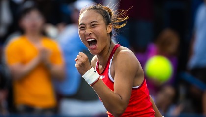  中国金花郑钦文晋级八强，刷新个人最佳战绩