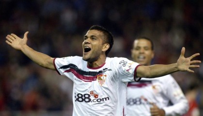  阿尔卡拉斯强势突围，新生代统治罗兰加洛斯