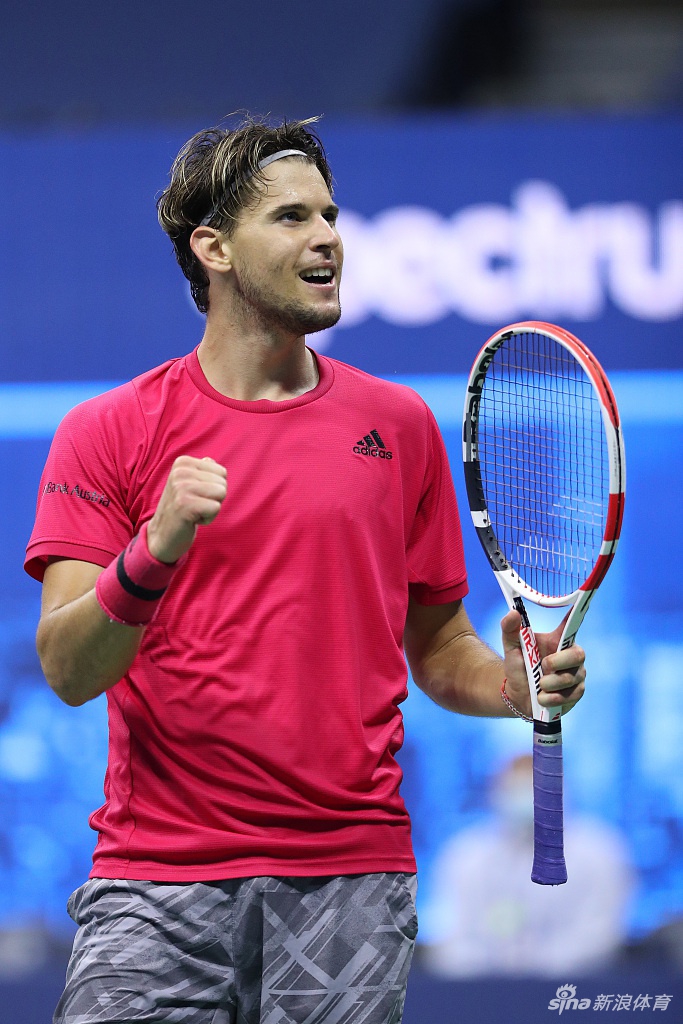  蒂姆美网先丢一盘逆转，彰显顽强斗志