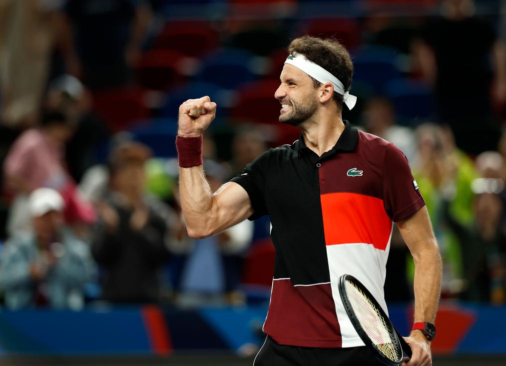  阿尔卡拉斯横扫劲敌，强势挺进半决赛